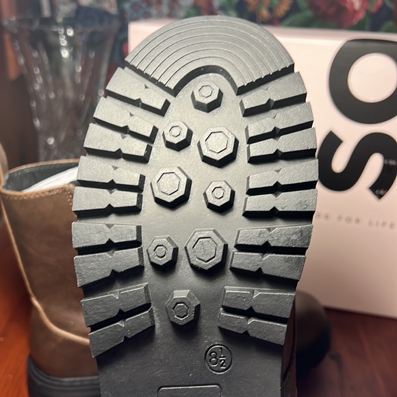 SO Brand New Lace Up / Zippered Women’s Brown Boots 8.5 - Picture 10 of 14